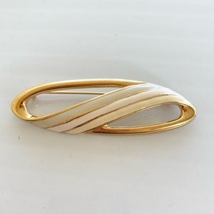 Trifari Signed Gold Tone with White Oval Brooch Pin - Costume Jewelry